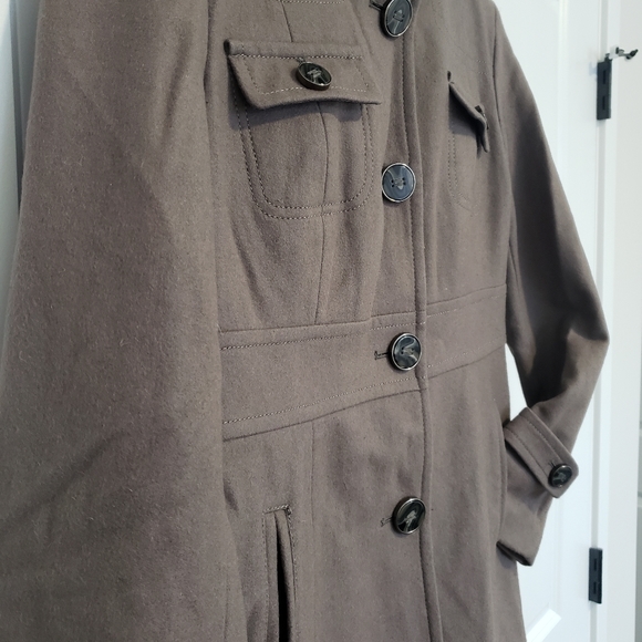 Kenneth Cole Beige Wool-blend Button down Coat Jacket Medium - Picture 2 of 12